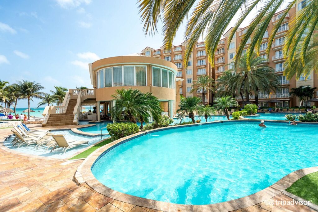 best family resorts in aruba
