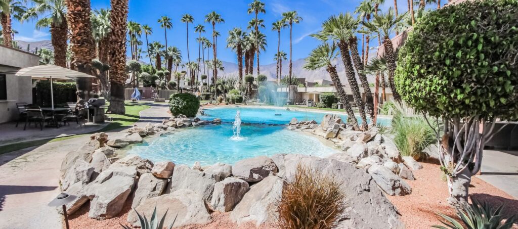 resorts in palm desert