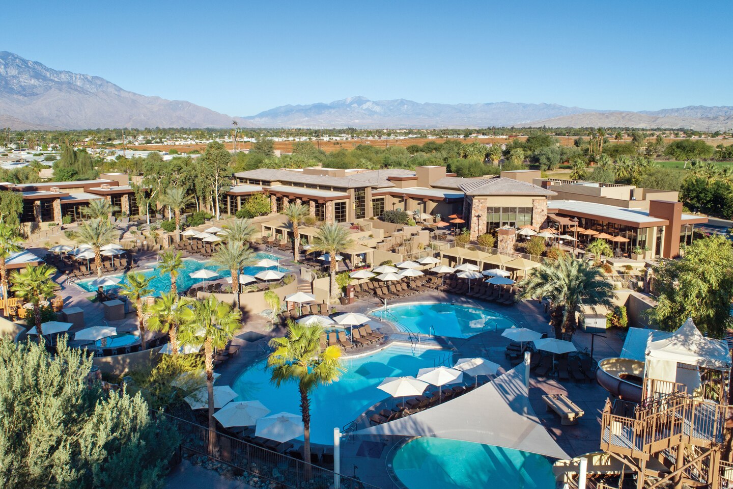 resorts in palm desert